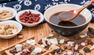 党参的作用与功效有哪些? 党参的作用与功效有哪些呢