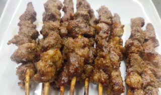 羊肉串的腌制方法的做法及配料 羊肉串的腌制方法的做法及配料窍门