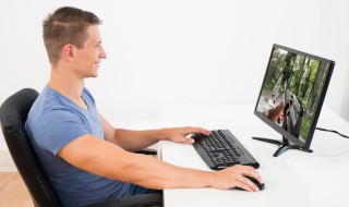 电脑键盘句号是哪个键（电脑键盘句号怎么打出来啊）