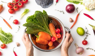 凉性食物有哪些水果（凉性食物有哪些水果好）