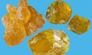 熬制松香的正确方法 熬制松香的正确方法沾猪头视频