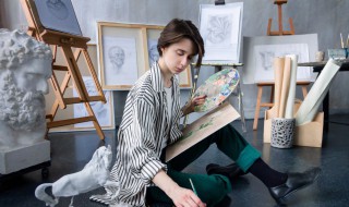 家里为什么不建议用山水画（沙发背景墙挂画6大禁忌必知）