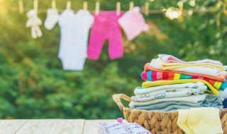 衣服防尘袋怎么清洗比较好（衣服防尘罩和防尘袋哪个好用）