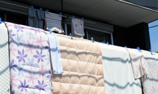 空调被丢进洗衣机里洗会洗坏吗（空调被直接扔洗衣机里去洗）