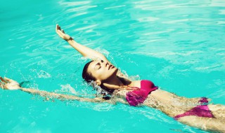 如何保养比基尼泳衣 新款比基尼泳衣