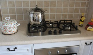 怎样清洗厨房灶台油污更干净 厨房灶台油垢如何清洗