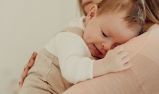 清新俊逸的男孩名字（男孩名字俊逸好吗）