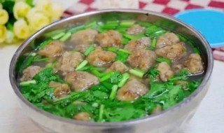 炸肉圆子怎么做汤（炸肉圆子怎么配料）