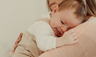 梦见生孩子什么征兆（梦见生孩子是什么寓意）