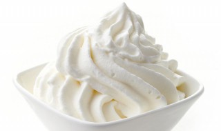 奶油是生鸡蛋做的吗(奶油都是生鸡蛋做的吗)