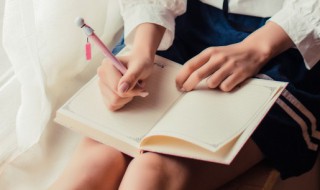 日月空曌怎么读（馫龘飝鱻灥麤靐飍朤淼怎么读）