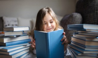 读的组词（诺的组词）