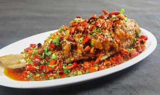 怎么红烧鲢鱼(怎么红烧鲢鱼块)