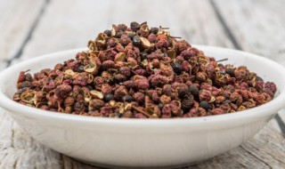 花椒籽怎么吃（花椒籽能吃吗有什么功能和作用）