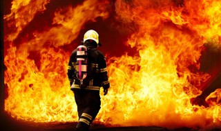 消防员英语怎么读 消防车英语怎么读