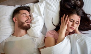 打呼噜是怎么回事(打呼噜是怎么回事,如何缓解)