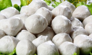 汆鱼丸的做法 鲽鱼丸的做法