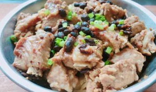 豆豉芋头蒸脊骨的做法 豆豉芋头蒸排骨的做法窍门