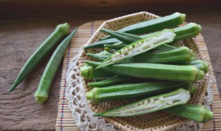 如何挑选秋葵才是嫩的（如何挑选秋葵才是嫩的还是老的）