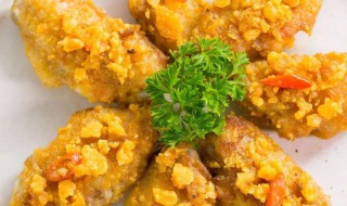 咸蛋黄香酥鸡翅的做法（咸蛋黄香酥鸡翅的做法视频）