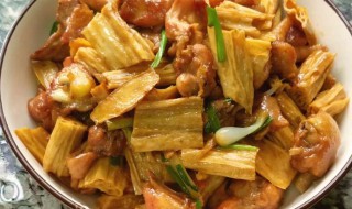 干腐竹的做法大全（干腐竹的做法大全视频）