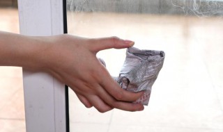 妙招擦玻璃的溶液怎样配制 擦玻璃液体怎样配