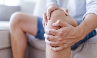 抬举重物的正确方法 抬举重物的正确方法视频