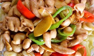 咸菜炒猪肠的做法步骤（咸菜炒猪肠的做法步骤视频）