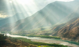 长江的长度是多少 长江的长度是多少千米 具体