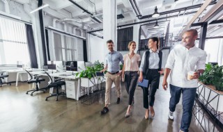 职业生涯的特点包括 职业生涯的特点包括: A.阶段性 B.整合性 C.终身性