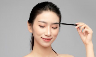 左眉毛上有痣代表什么（男人的左眉毛上有痣代表什么）