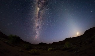 夜走蜈蚣岭概括 水浒传夜走蜈蚣岭概括