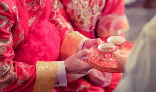 彝族婚俗（彝族婚俗文化相关文献）