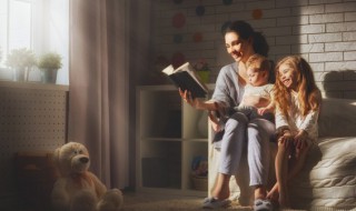 连忙的反义词是什么 连忙的近义词