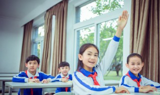 爱因斯坦的三个重要效应是什么（爱因斯坦的三大效应是）