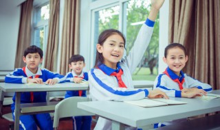 格超梅以上的下一句（格超梅以上品在竹之间德馨心必正质雅品自高的意思）