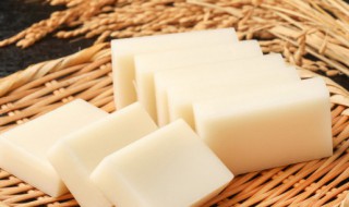 吃年糕的寓意(吃年糕的寓意8个字)