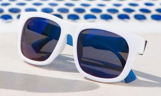 偏光太阳镜与普通太阳镜的区别是什么? 偏光太阳镜与普通太阳镜的区别有哪些