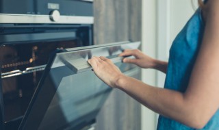 烤箱烤肉的温度和时间分别是多少 烤箱烤肉的温度和时间分别是多少合适