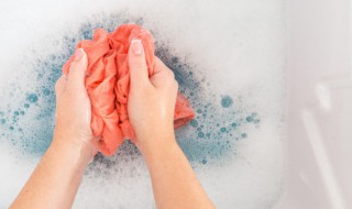 衣服血迹干了用什么能洗掉 衣服血迹干了用什么能洗掉小妙招