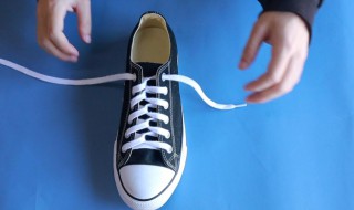 鞋带怎么洗白（白色鞋带怎样洗才能洗白）