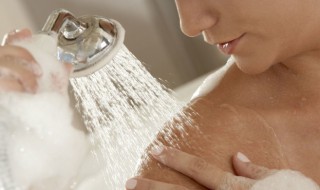 喝完酒洗澡会怎么样（喝了酒之后洗澡会怎样）