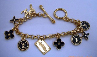 合金饰品变黑了怎么办 廉价饰品掉色怎么办