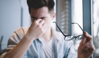 戴眼镜鼻子有印怎么除