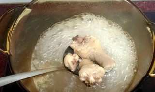 鸡肉焯水冷水还是热水 鸡肉焯水冷水还是热水好