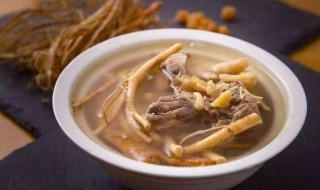 五指毛桃煲猪骨汤配料（五指毛桃煲骨头汤配什么祛湿）