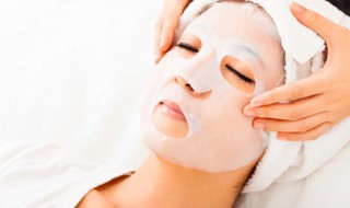 中午敷面膜有效吗 中午敷面膜有效吗