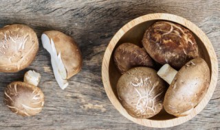 家庭自制香菇酱的做法（家庭自制香菇酱的做法视频）