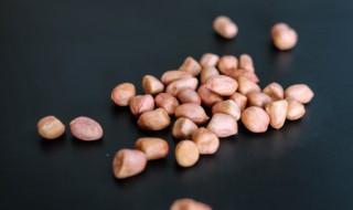 琥珀花生米的家常做法 蜂蜜琥珀花生的做法