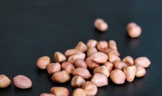 烤箱烤花生米的做法（烤箱怎么烤花生米好吃窍门）